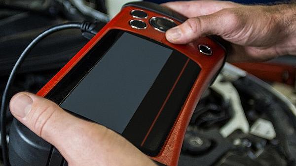 Diagnostic pré-contrôle et contrôle technique